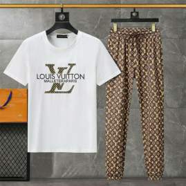 Picture of LV Shirt Pant Suits _SKULVM-2XL12yn16222688